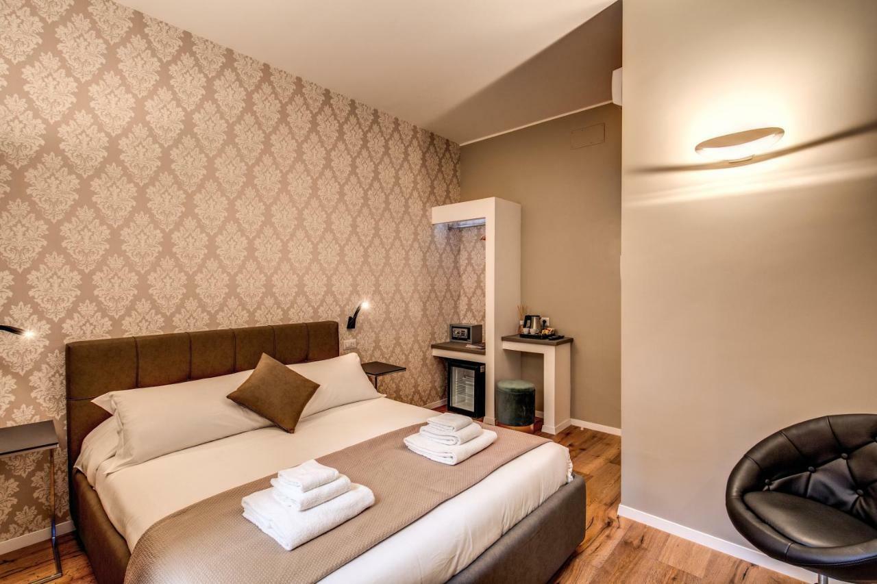 Elysium Suites โรม ภายนอก รูปภาพ
